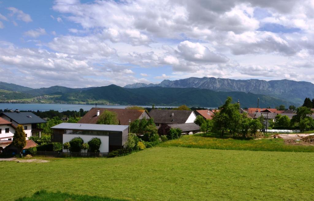 Отель Haus Gruber Attersee Экстерьер фото